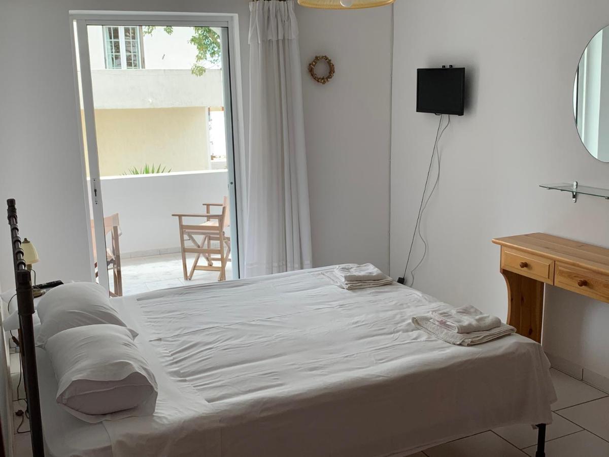 Apartament Two Palm Trees Adamantas  Zewnętrze zdjęcie