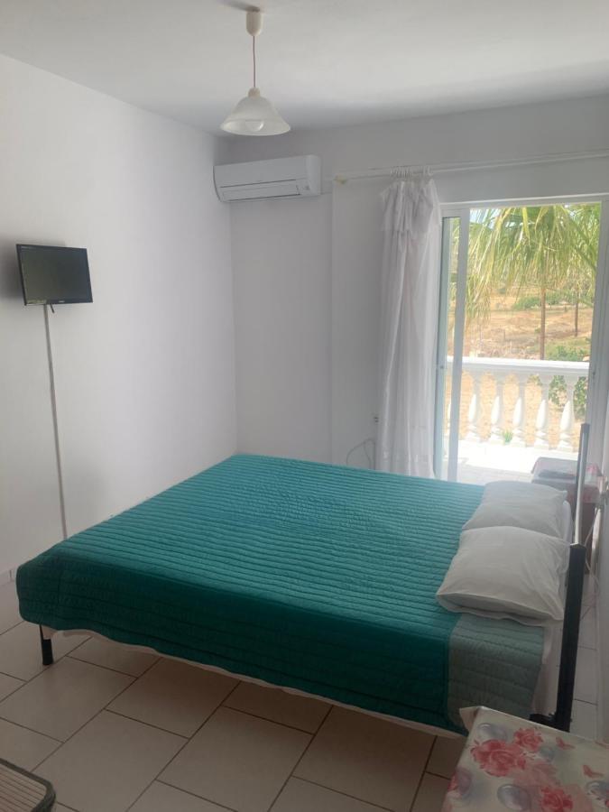 Apartament Two Palm Trees Adamantas  Zewnętrze zdjęcie